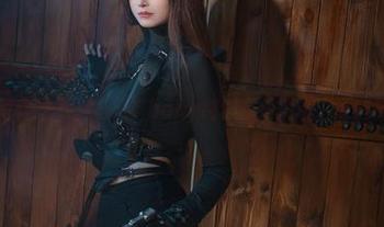 最新写真送上，鹿八岁baby制服自信满满，谁能抗拒？