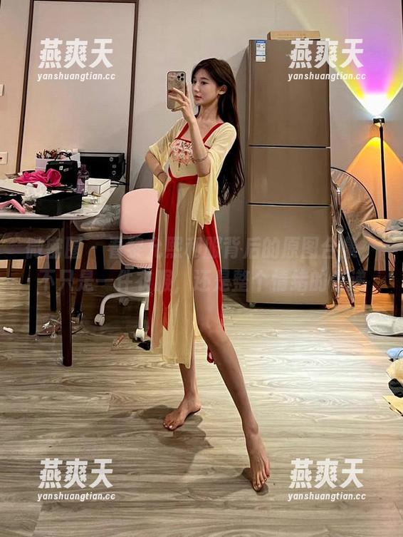 微密圈 - 看黎允熙和服背后的原图合集，不只是一件衣服，还是整个情绪的传递